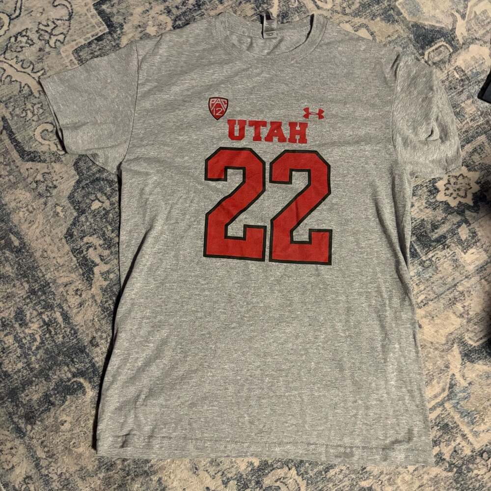 Gildan Utah Utes 22 Short Sleeve T-Shirt
